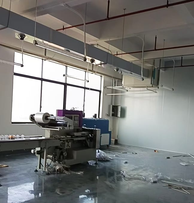 工業(yè)廠房車間崗位定點降溫，應(yīng)用蒸發(fā)冷省電空調(diào)-臥式管道機組